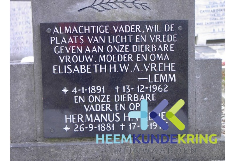 Grafstenen kerkhof Herwen Coll. HKR (228) E.H.W.A.Vrehe-Lemm & H.H.Vrehe